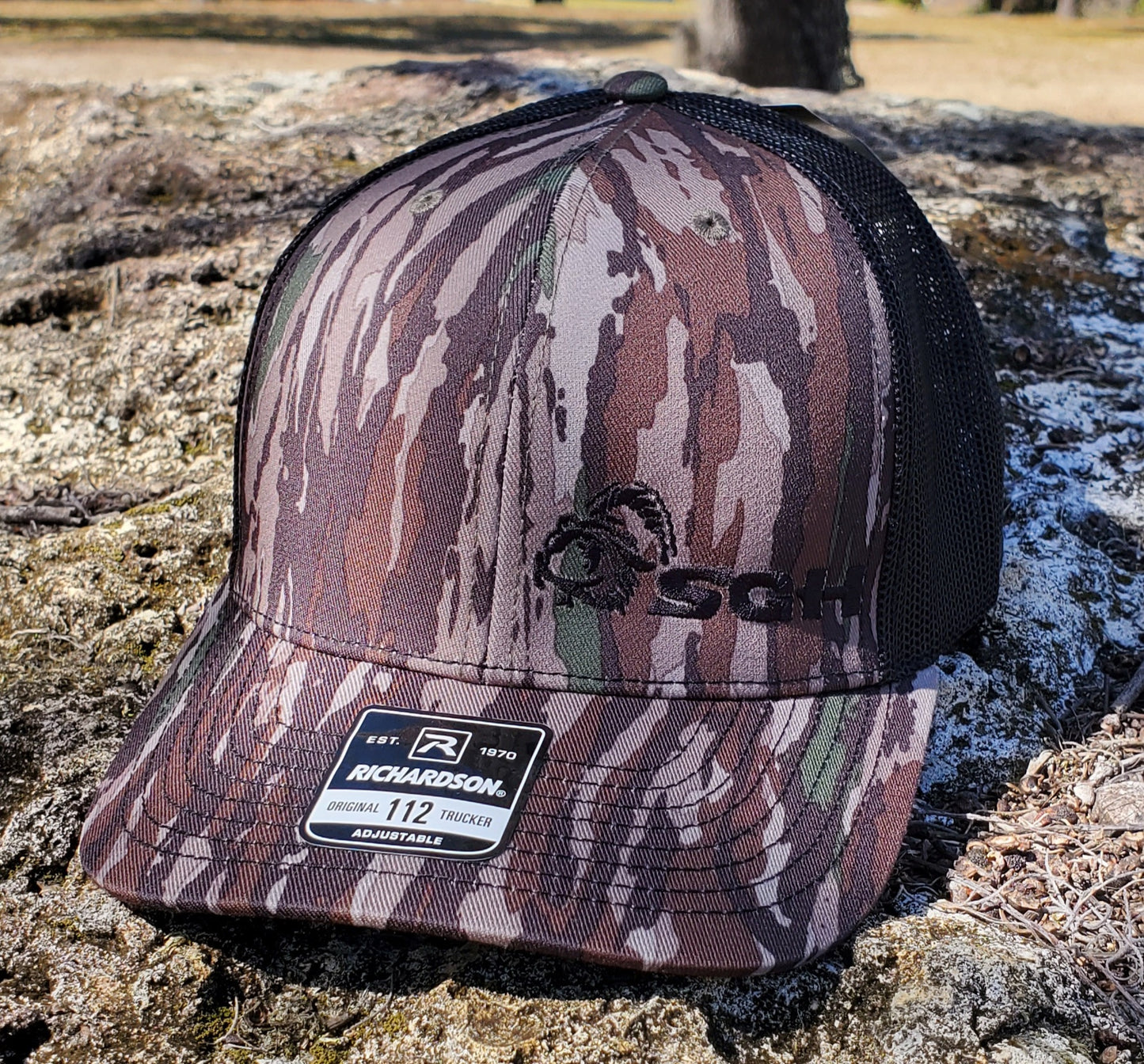 Realtree Legacy/Black Richardson 112 with 2nd Generation Turkey Logo in Black